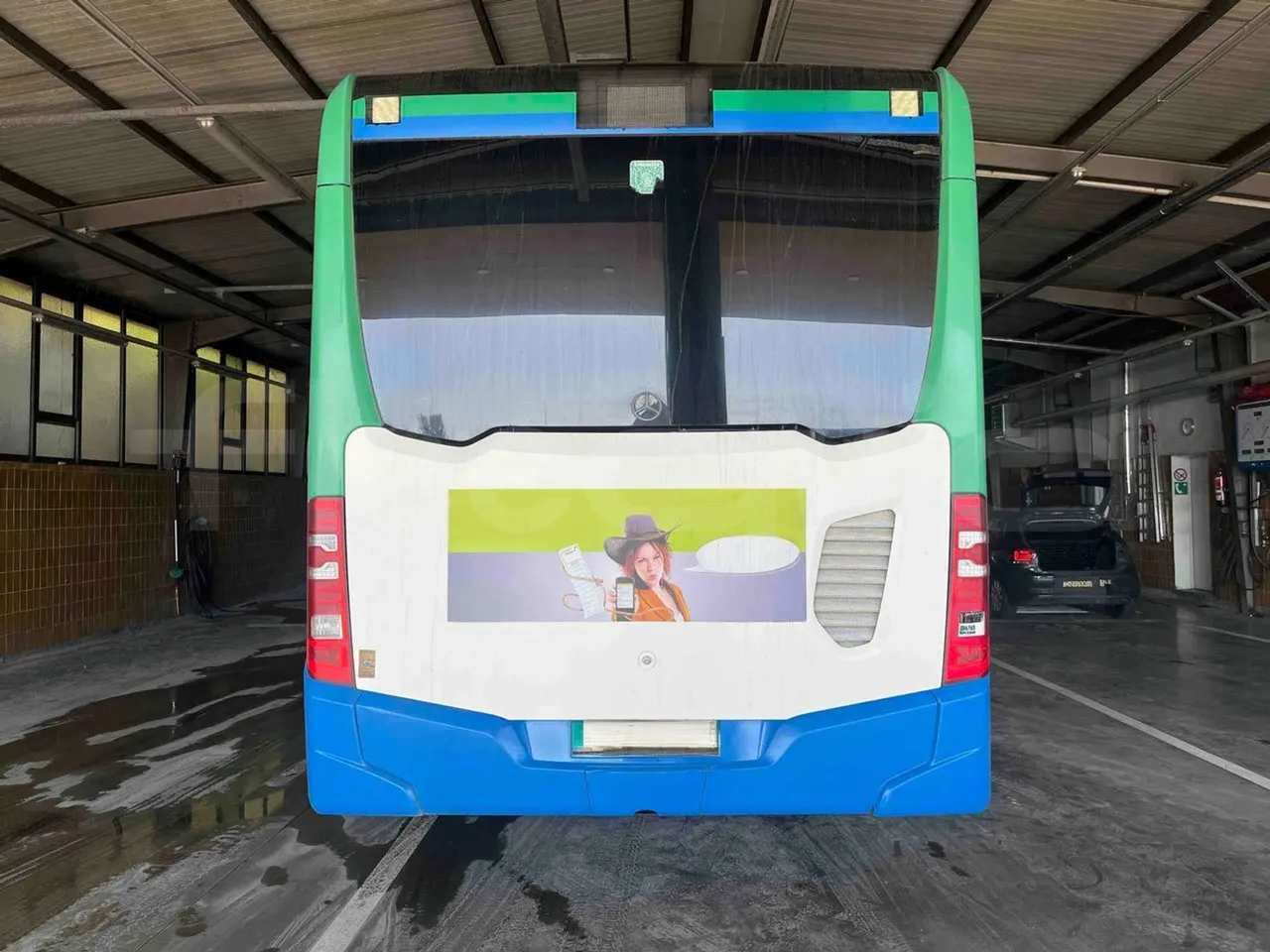 Mercedes-Benz Citaro O 530 LE - Euro 6 - 220 kW - 12.170 mt - rear hatch closed