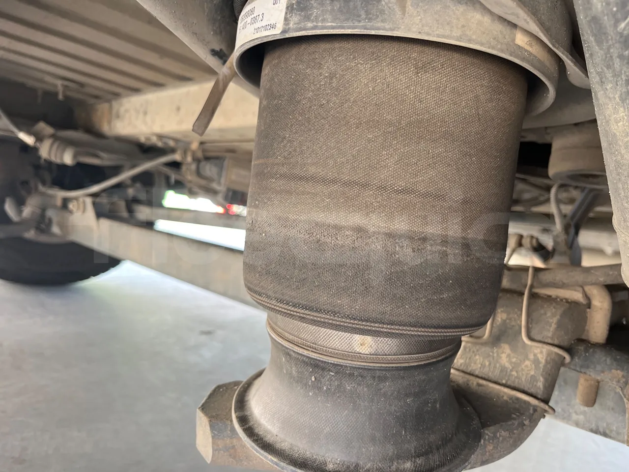 Fiat Ducato 250EDMLC BXL - Euro4  - 115kW - 6.363mt - axel 2 air springs 1 right