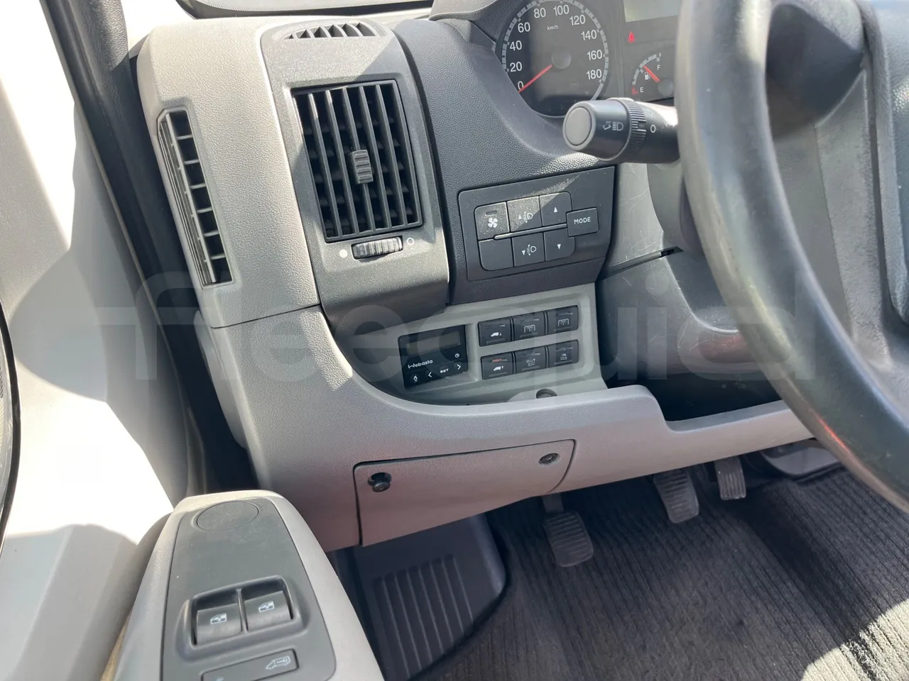 Fiat Ducato 250EDMLC BXL - Euro4  - 115kW - 6.363mt - onboard devices 2