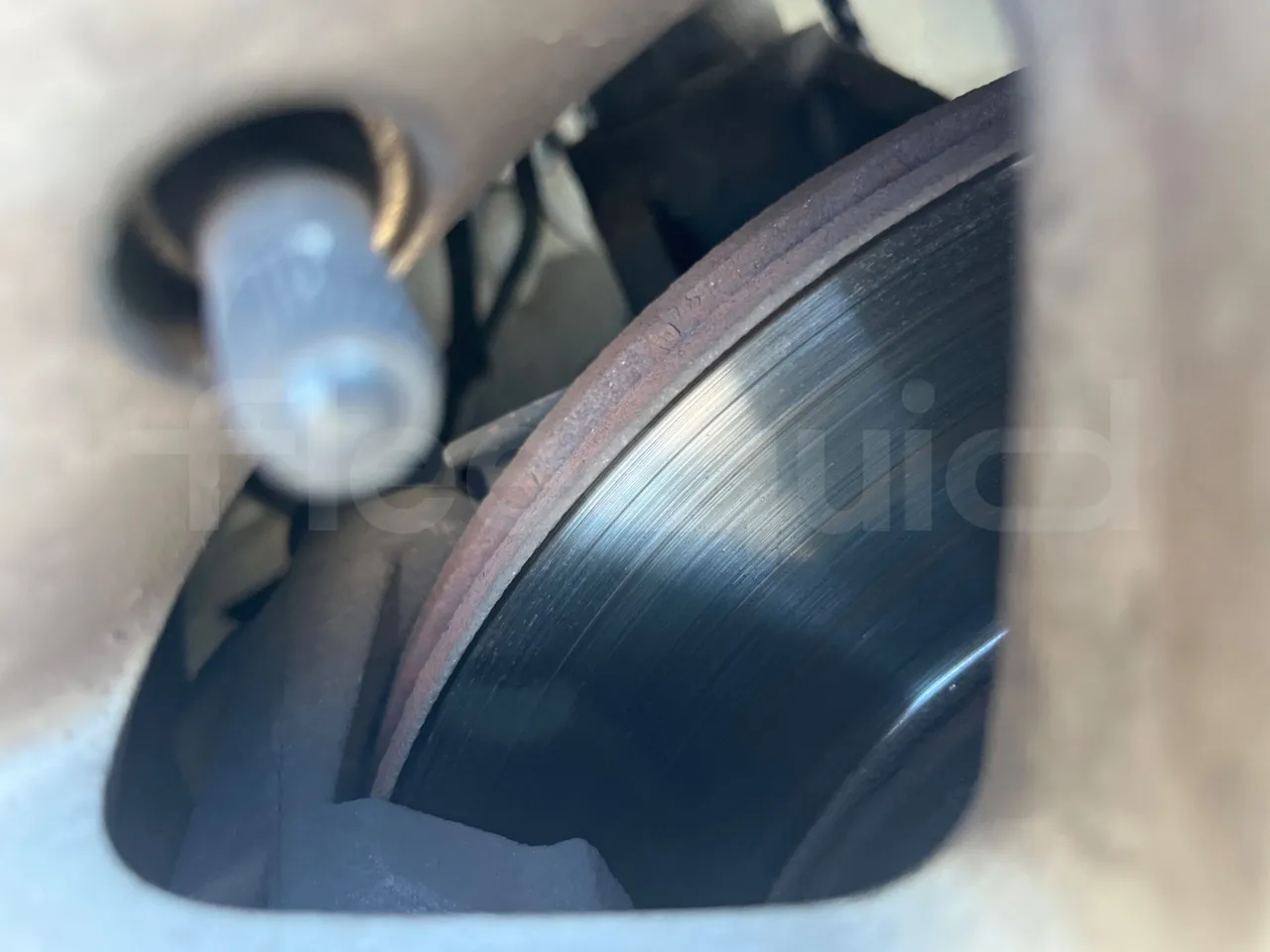 Fiat Ducato 250EDMLC BXL - Euro4  - 115kW - 6.363mt - front discs left