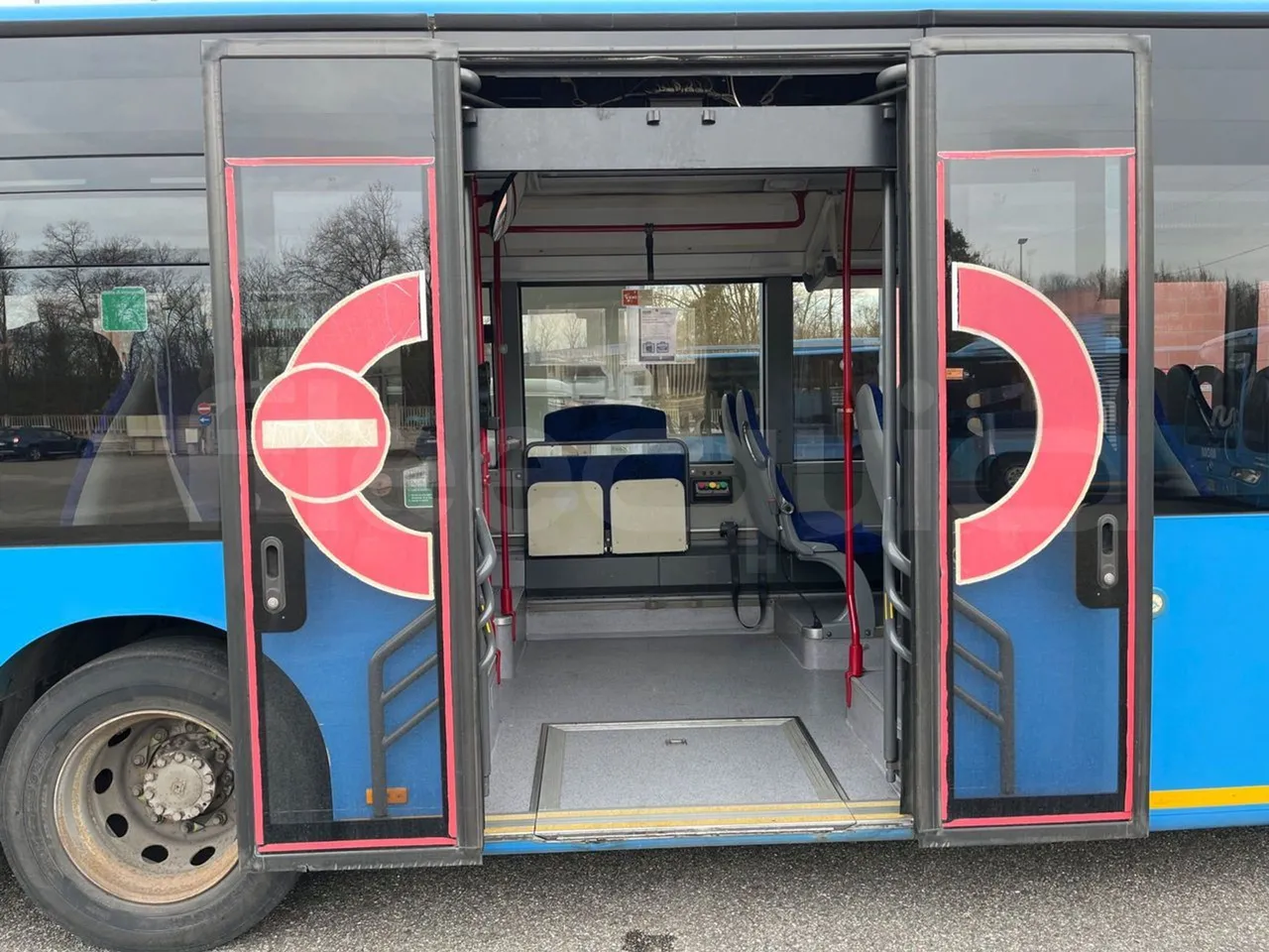 Mercedes-Benz Citaro O 530/2PCL2E4 - Euro 4 - 210 kW - 11,950 mt - front door 2 open