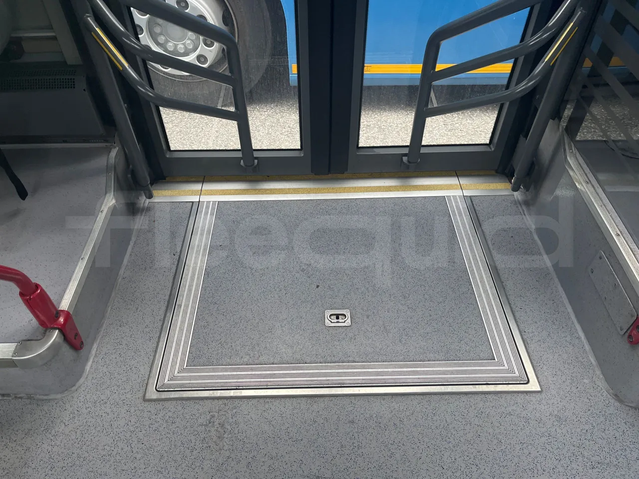 Mercedes-Benz Citaro O 530/2PCL2E4 - Euro 4 - 210 kW - 11,950 mt - jack and driver keys