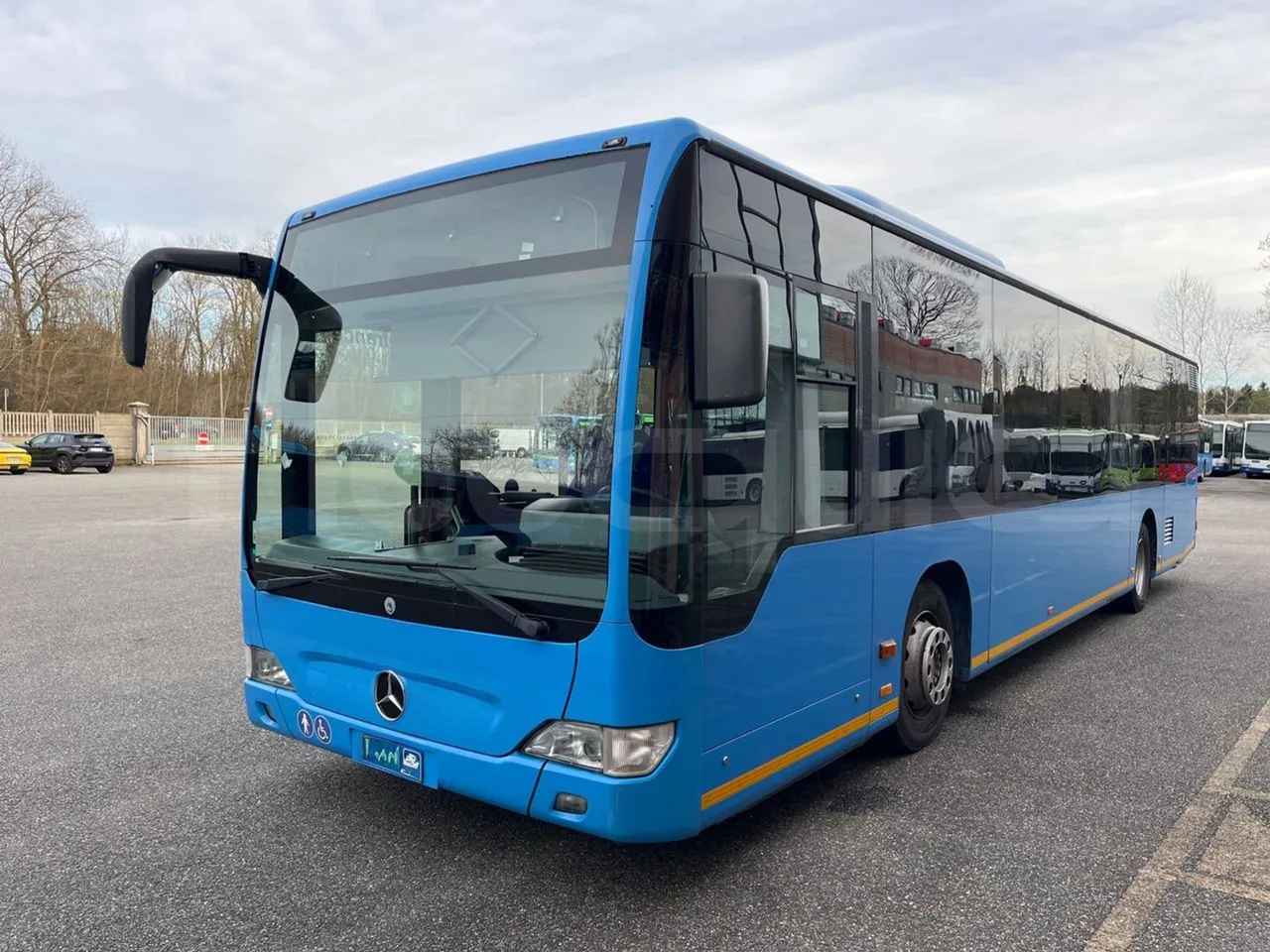 Mercedes-Benz Citaro O 530/2PCL2E4 - Euro 4 - 210 kW - 11,950 mt - 3/4 front left