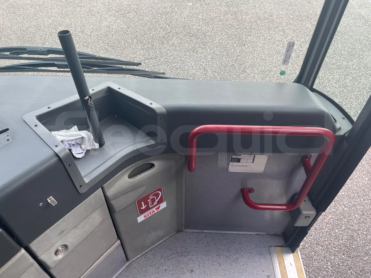 Mercedes-Benz Citaro O 530/2PCL2E4 - Euro 4 - 210 kW - 11,950 mt - hostes microphone accessories photo
