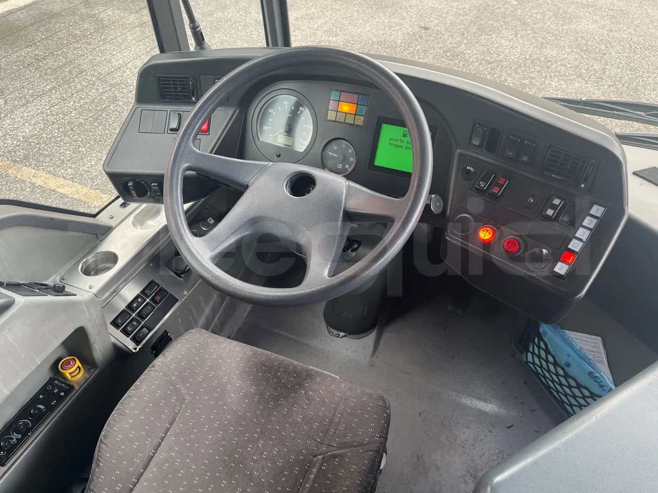 Mercedes-Benz Citaro O 530/2PCL2E4 - Euro 4 - 210 kW - 11,950 mt - buttons panels on