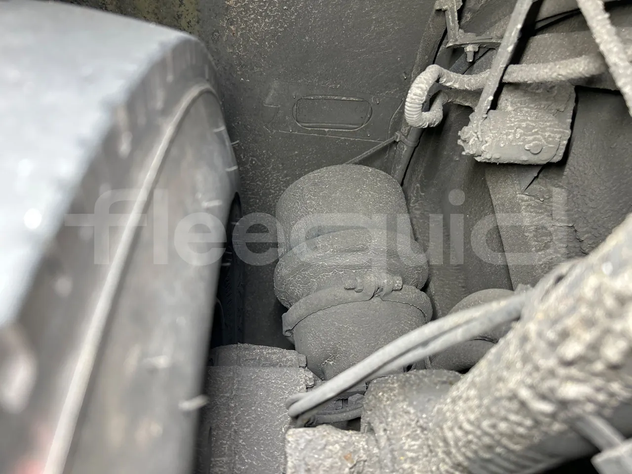 Mercedes-Benz Citaro O 530/2PCL2E4 - Euro 4 - 210 kW - 11,950 mt - axle 2 caliper brakes right