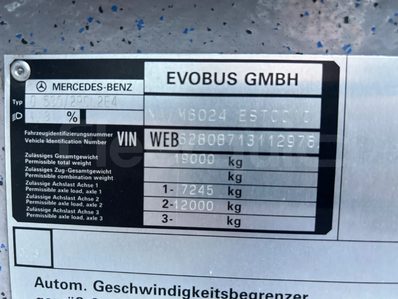 Mercedes-Benz Citaro O 530/2PCL2E4 - Euro 4 - 210 kW - 11,950 mt - vehicle plate photo