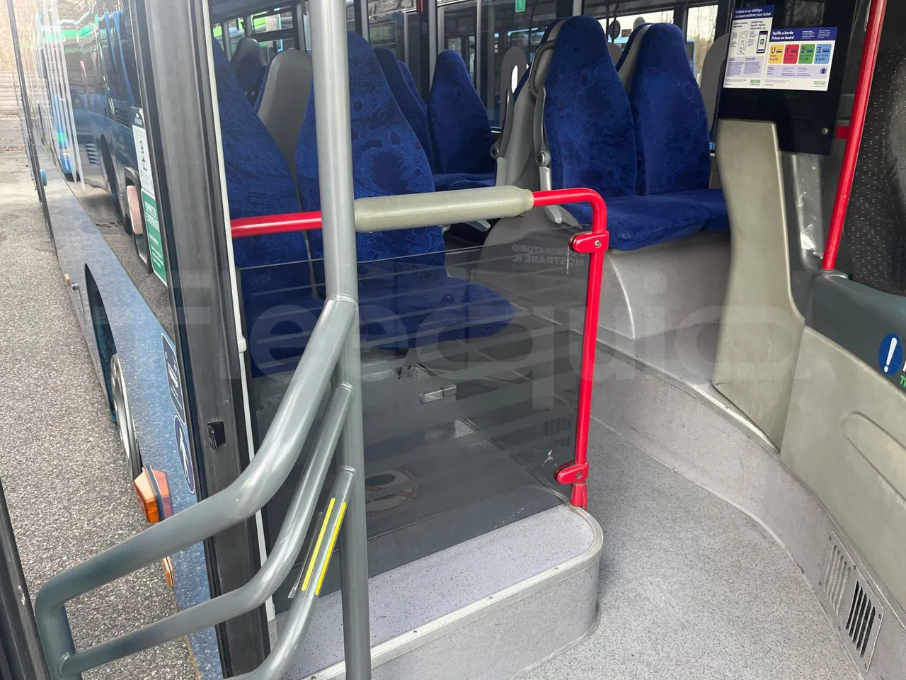 Mercedes-Benz Citaro O 530/2PCL2E4 - Euro 4 - 210 kW - 11,950 mt - hostess seat photo