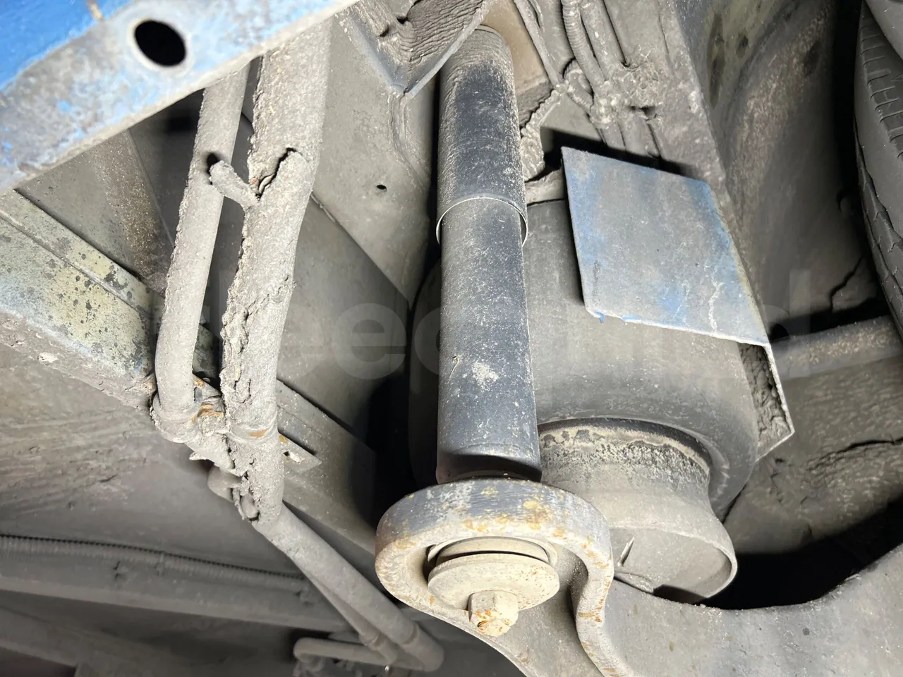 Mercedes-Benz Citaro O 530/2PCL2E4 - Euro 4 - 210 kW - 11,950 mt - axle 2 shock absorbers 1 left