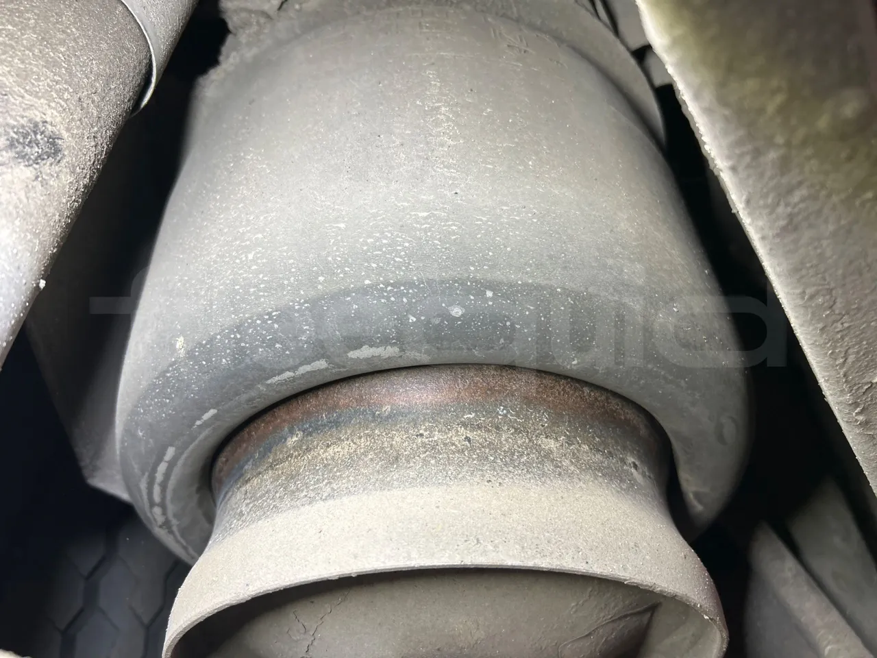 Mercedes-Benz Citaro O 530/2PCL2E4 - Euro 4 - 210 kW - 11,950 mt - axle 2 shock absorbers 2 left