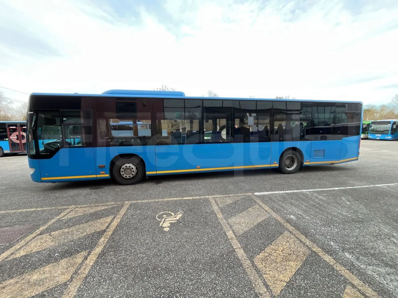 Mercedes-Benz Citaro O 530/2PCL2E4 - Euro 4 - 210 kW - 11,950 mt - left side photo