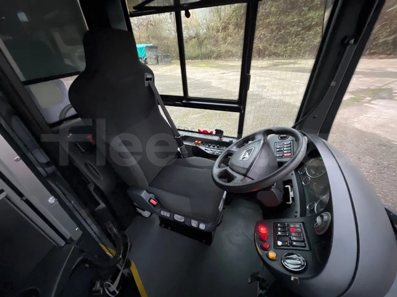 Man Lion's City A21 - EUR5 - 206kW - 11.980m - driver's seat photo
