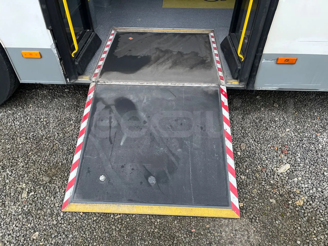 Man Lion's City A21 - EUR5 - 206kW - 11.980m - platform open photo