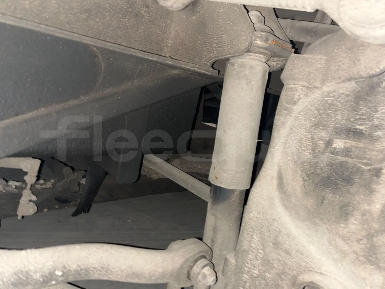 Man Ratio 18440 - Euro 4 - 324kW - 12.975 mt - front shock absorbers right