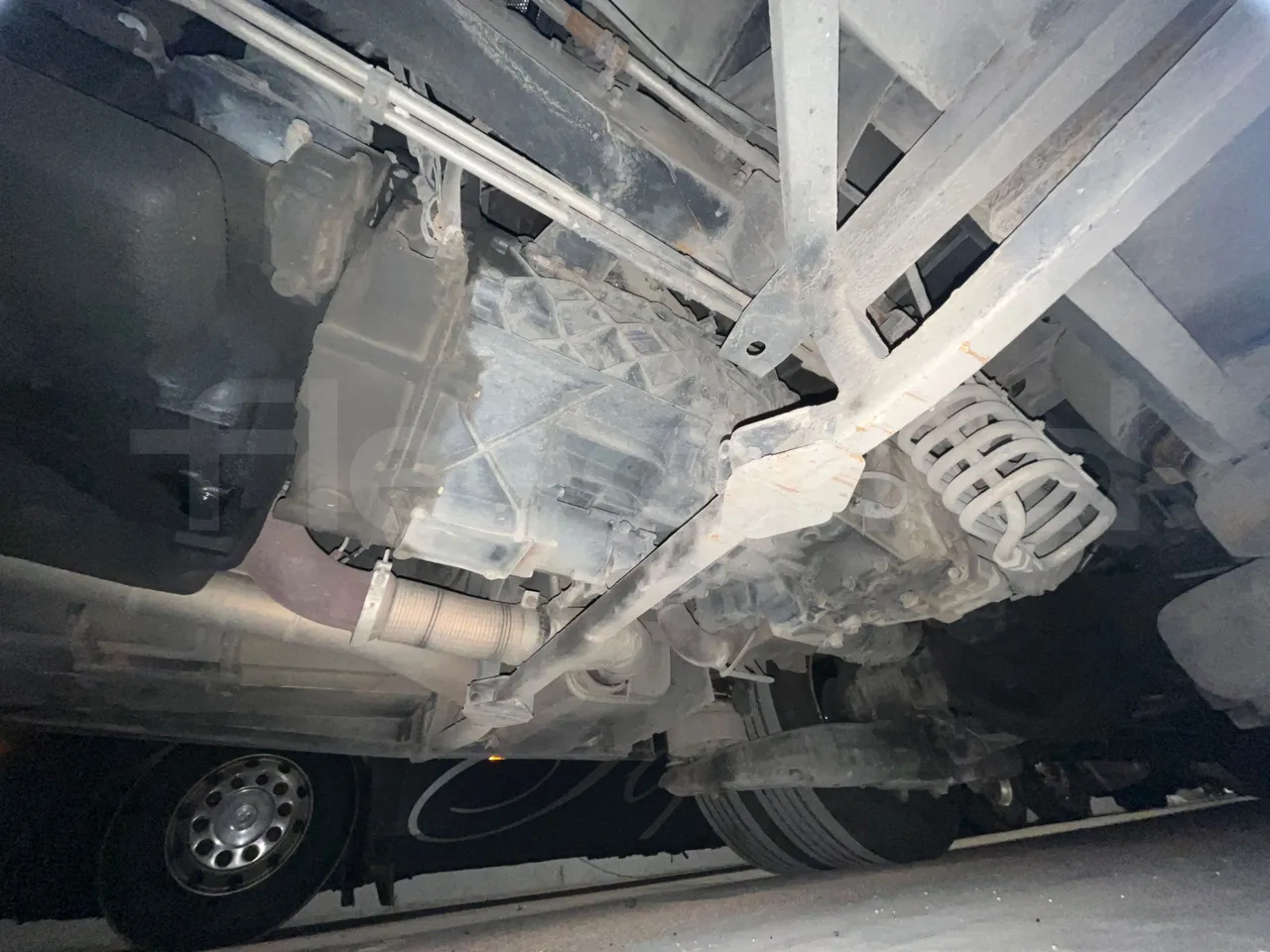 Man Ratio 18440 - Euro 4 - 324kW - 12.975 mt - gearbox photo