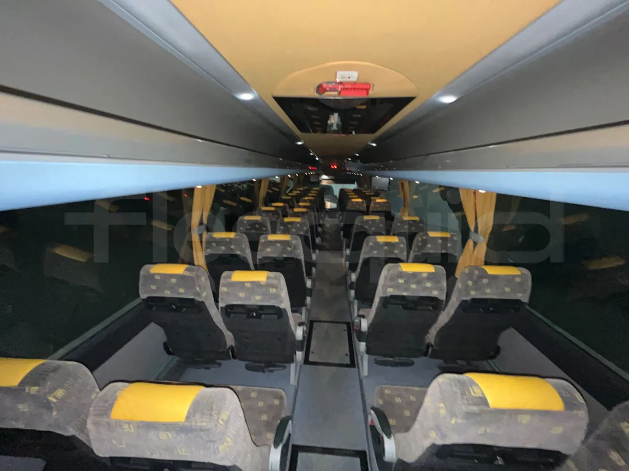 Man Ratio 18440 - Euro 4 - 324kW - 12.975 mt - forward view middle aisle