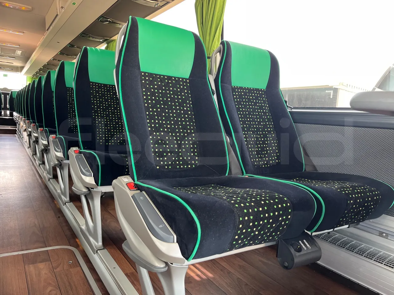 Mercedes-Benz Tourismo MB E 16/2 RHD - Euro 6 -  315 kW -  13.115 mt - interior reverse seats driver height