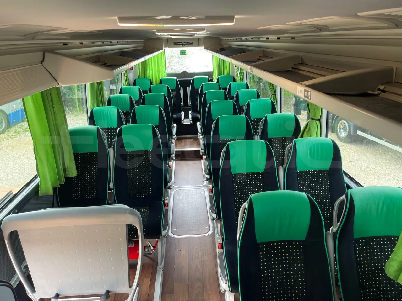 Mercedes-Benz Tourismo MB E 16/2 RHD - Euro 6 -  315 kW -  13.115 mt - reverse view middle aisle