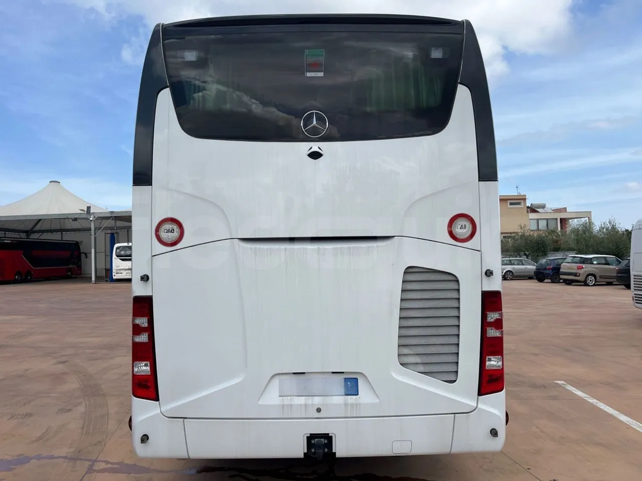 Mercedes-Benz Tourismo MB E 16/2 RHD - Euro 6 -  315 kW -  13.115 mt - rear hatch closed
