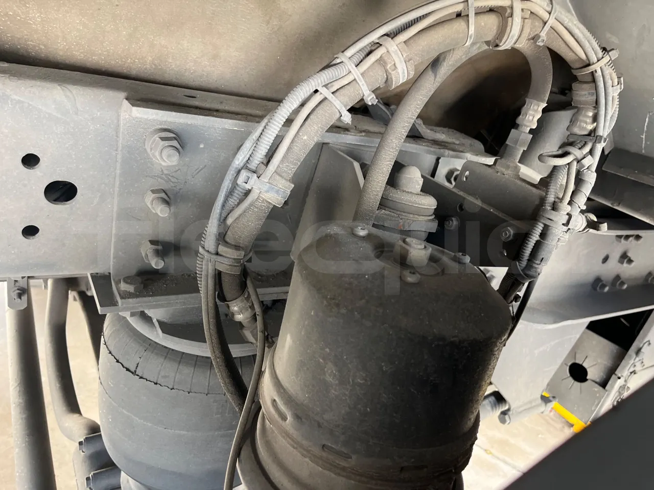 Scania 13BEX2E K440EB6X - EUR5 - 324kW - 14.980m - axel 3 caliper brakes left