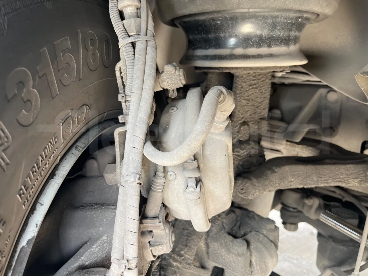 Scania 13BEX2E K440EB6X - EUR5 - 324kW - 14.980m - front brake calipers right