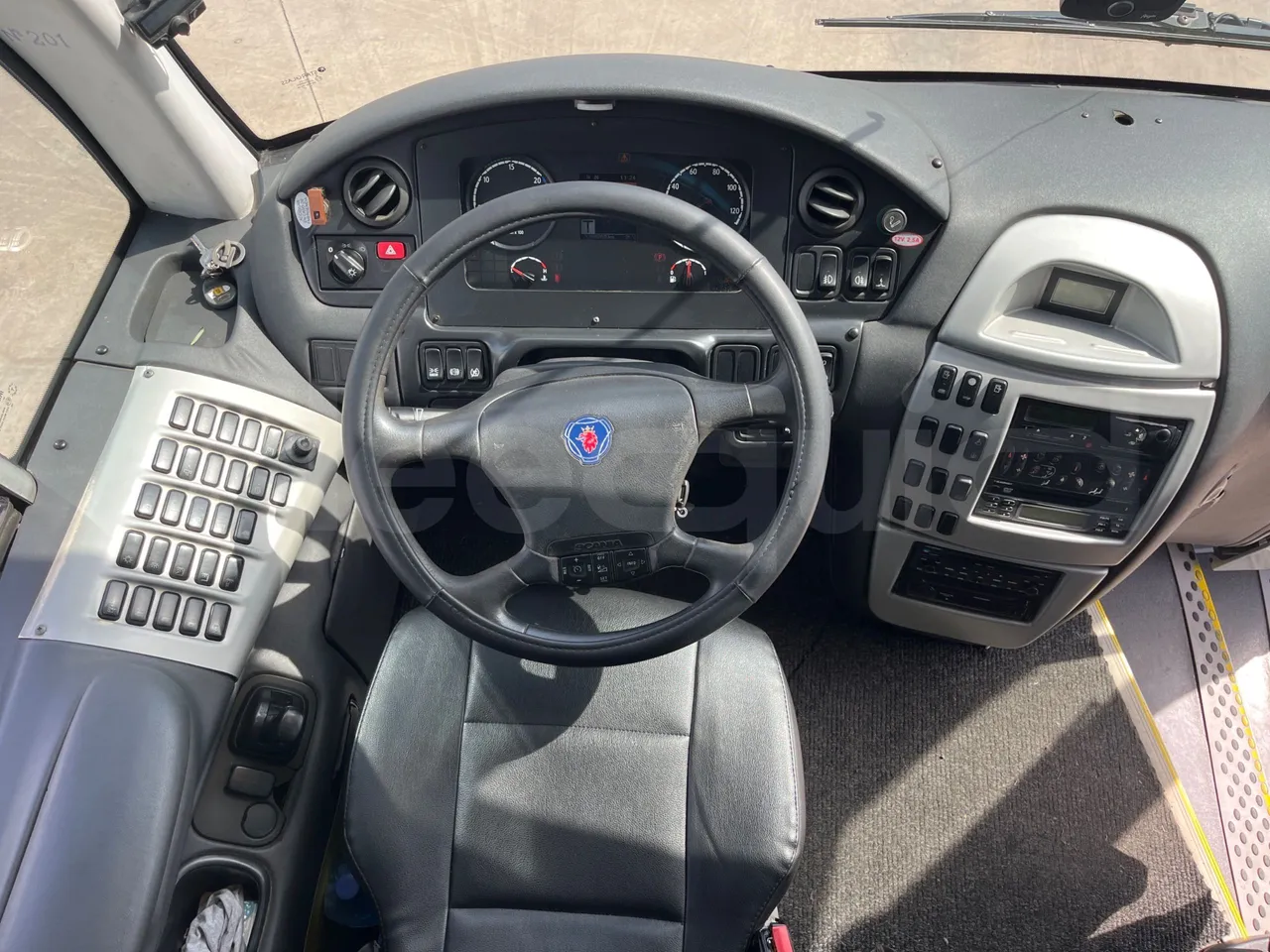 Scania 13BEX2E K440EB6X - EUR5 - 324kW - 14.980m - steering wheel photo