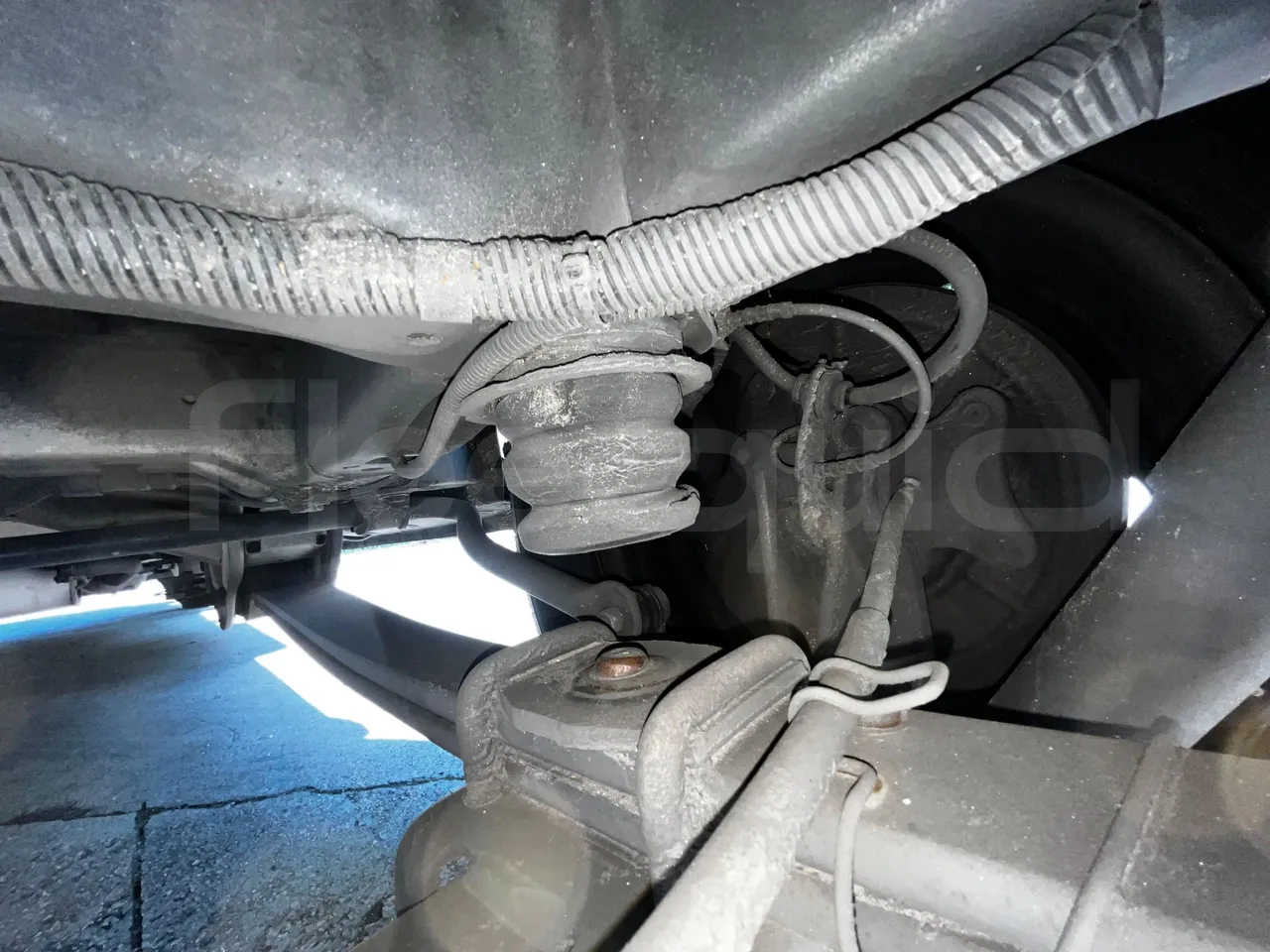 Peugeot 17P 440 BOXER L4H2 -EURO4 - 6.4 m -115,5kW - axel 2 air springs 1 left