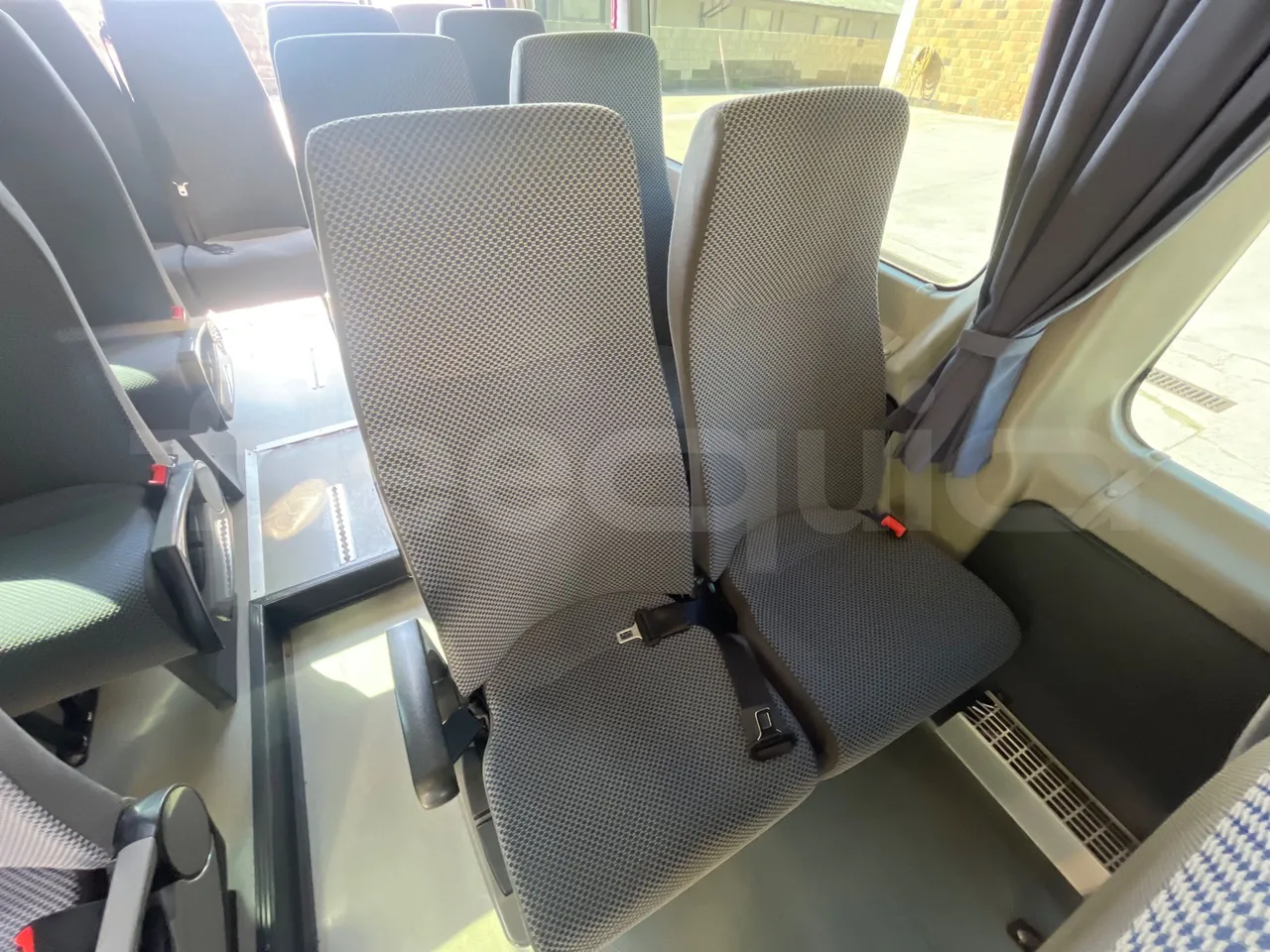 Peugeot 17P 440 BOXER L4H2 -EURO4 - 6.4 m -115,5kW - central seat safety belt