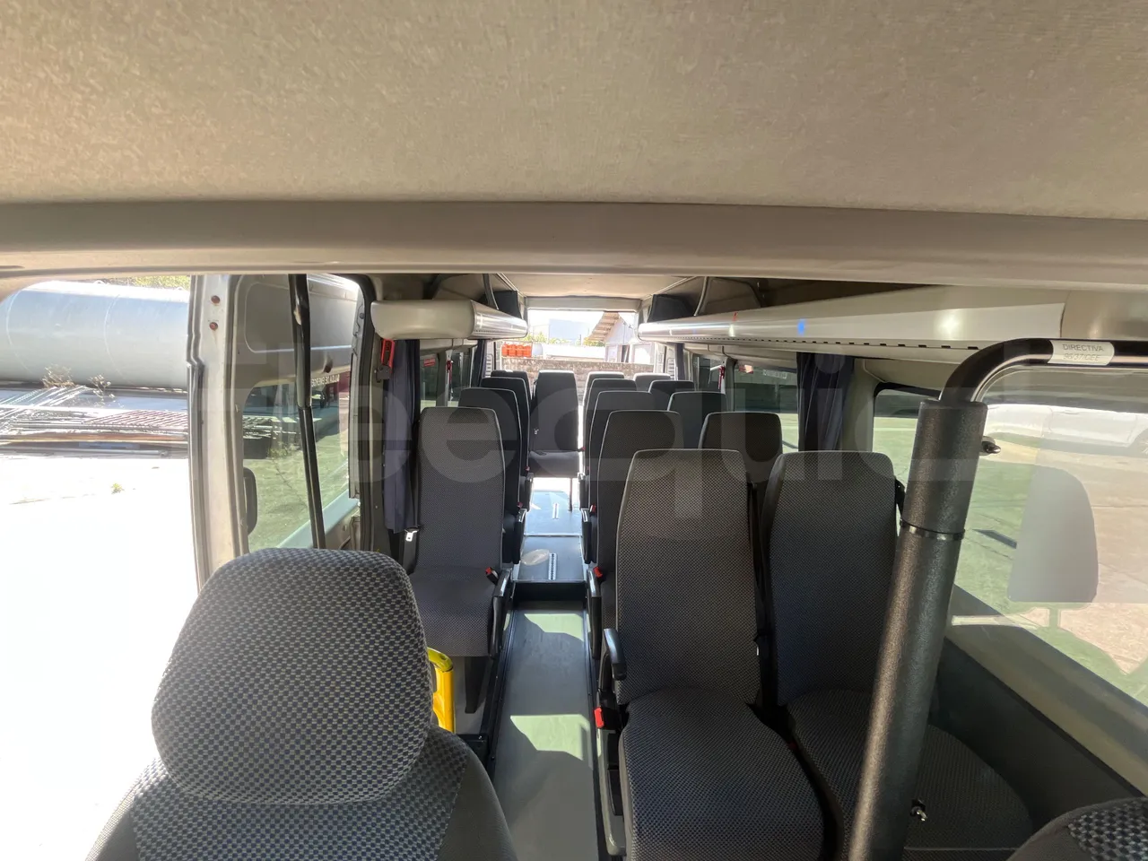 Peugeot 17P 440 BOXER L4H2 -EURO4 - 6.4 m -115,5kW - interior reverse seats driver height
