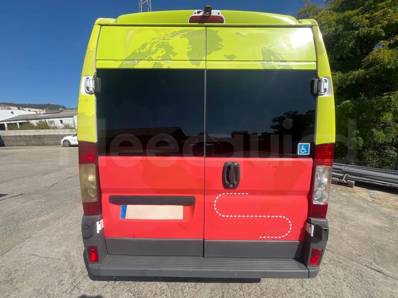 Peugeot 17P 440 BOXER L4H2 -EURO4 - 6.4 m -115,5kW - rear hatch closed