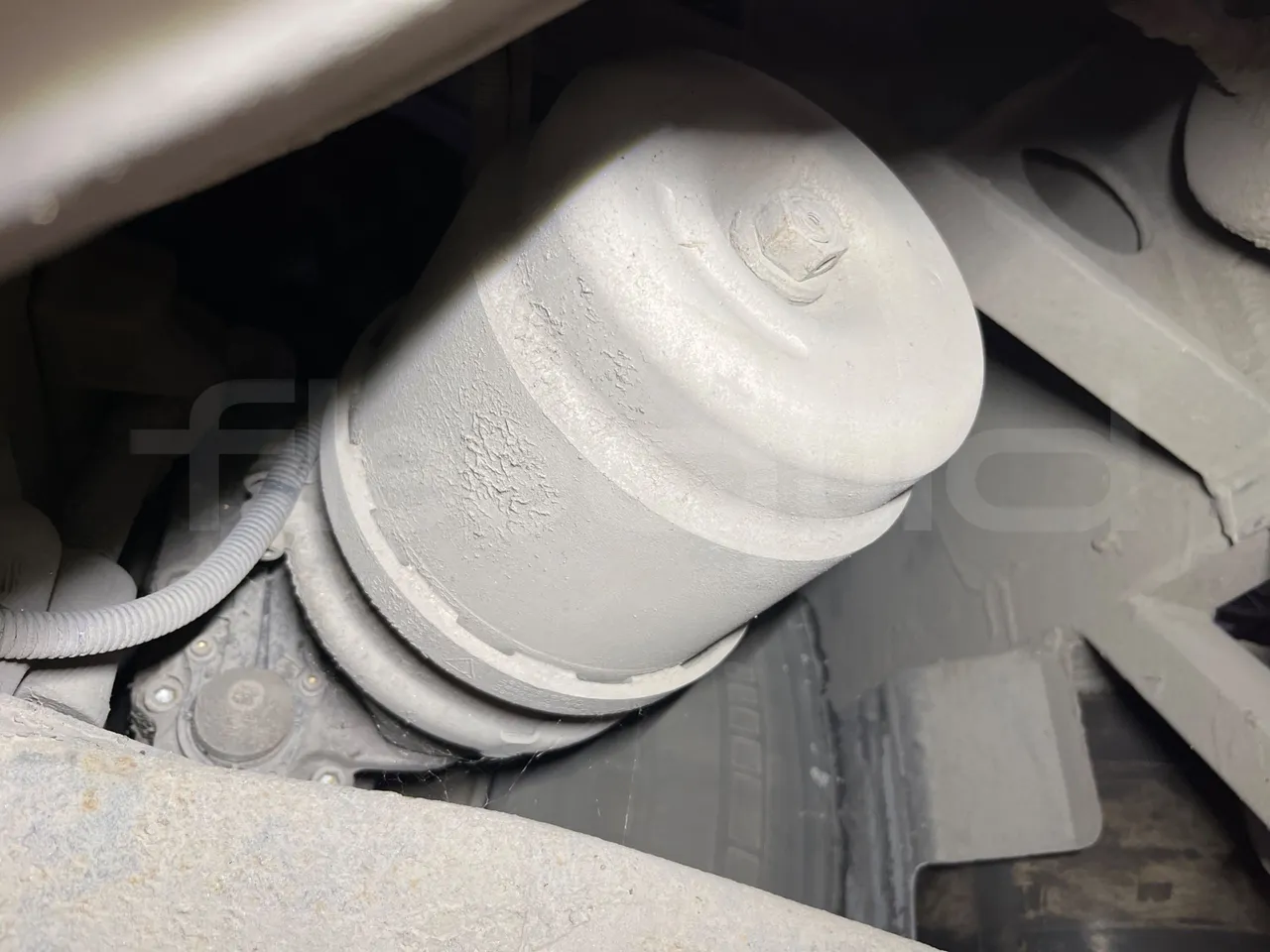 Setra S319 - axle 2 caliper brakes right
