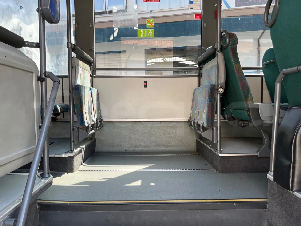 Setra S319 - disabled area photo