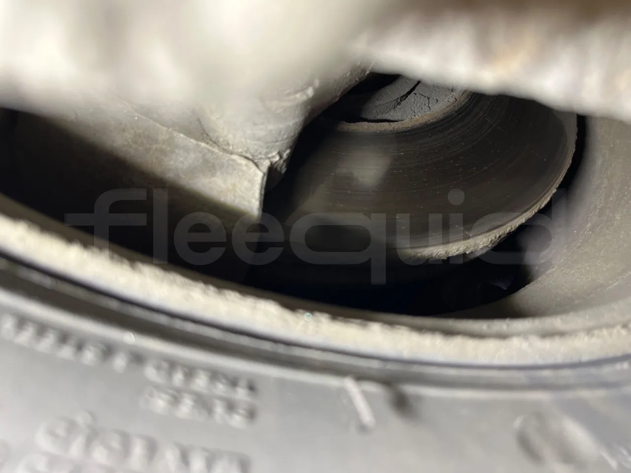 Setra S319 - axle 2 discs left