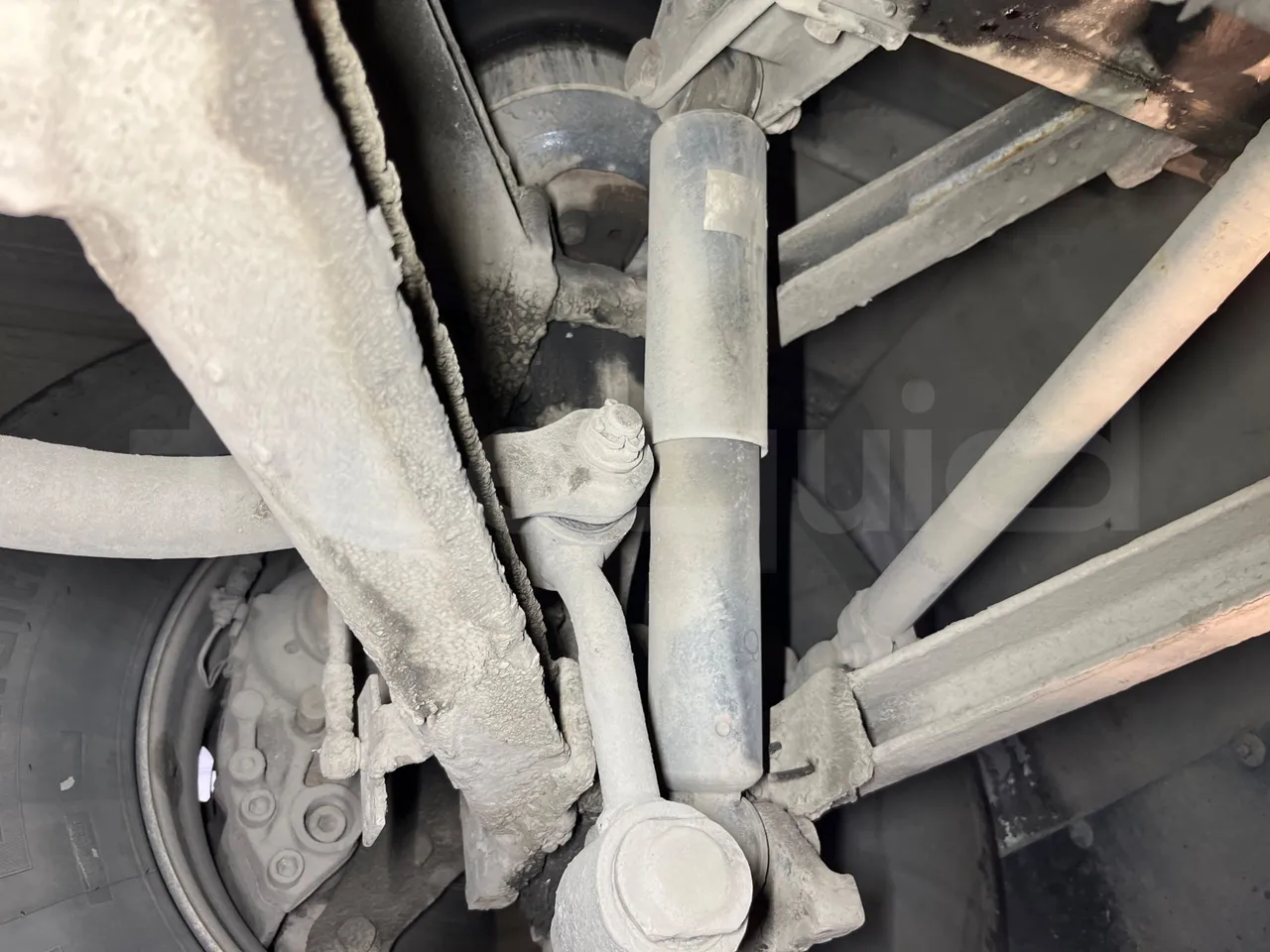 Setra S319 - front shock absorbers right