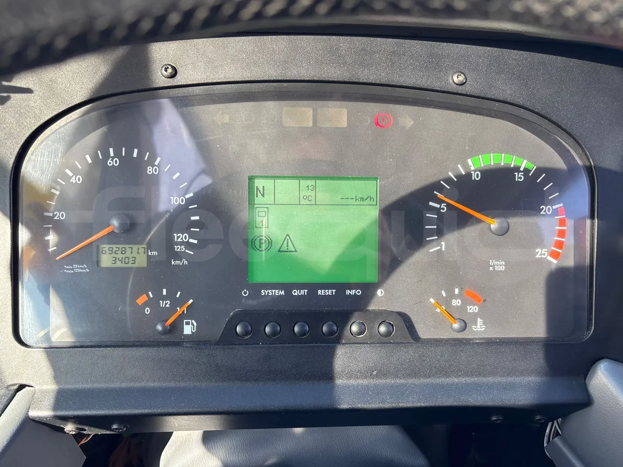 Mercedes-Benz Tourismo 632 02 -EURO5 - 315kw - 12.96 m - dashboard lights on