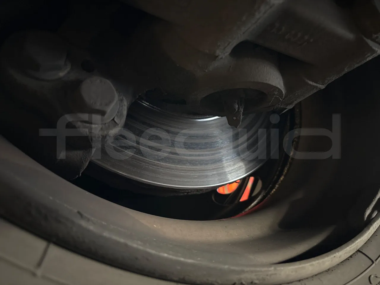 Mercedes-Benz Tourismo 632 02 -EURO5 - 315kw - 12.96 m - front discs right