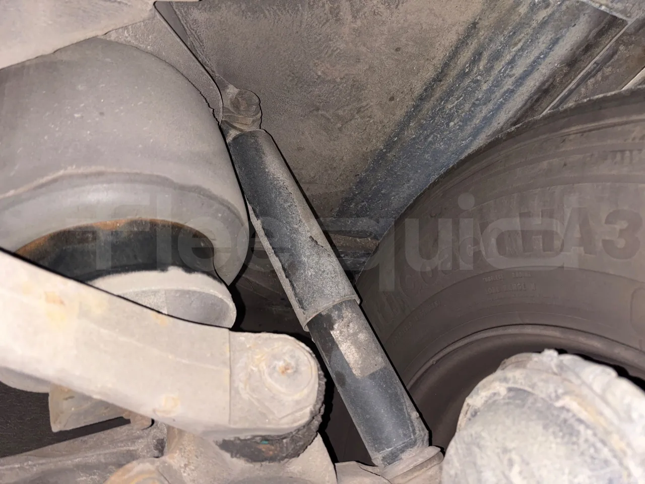 Mercedes-Benz Tourismo 632 02 -EURO5 - 315kw - 12.96 m - front shock absorbers left