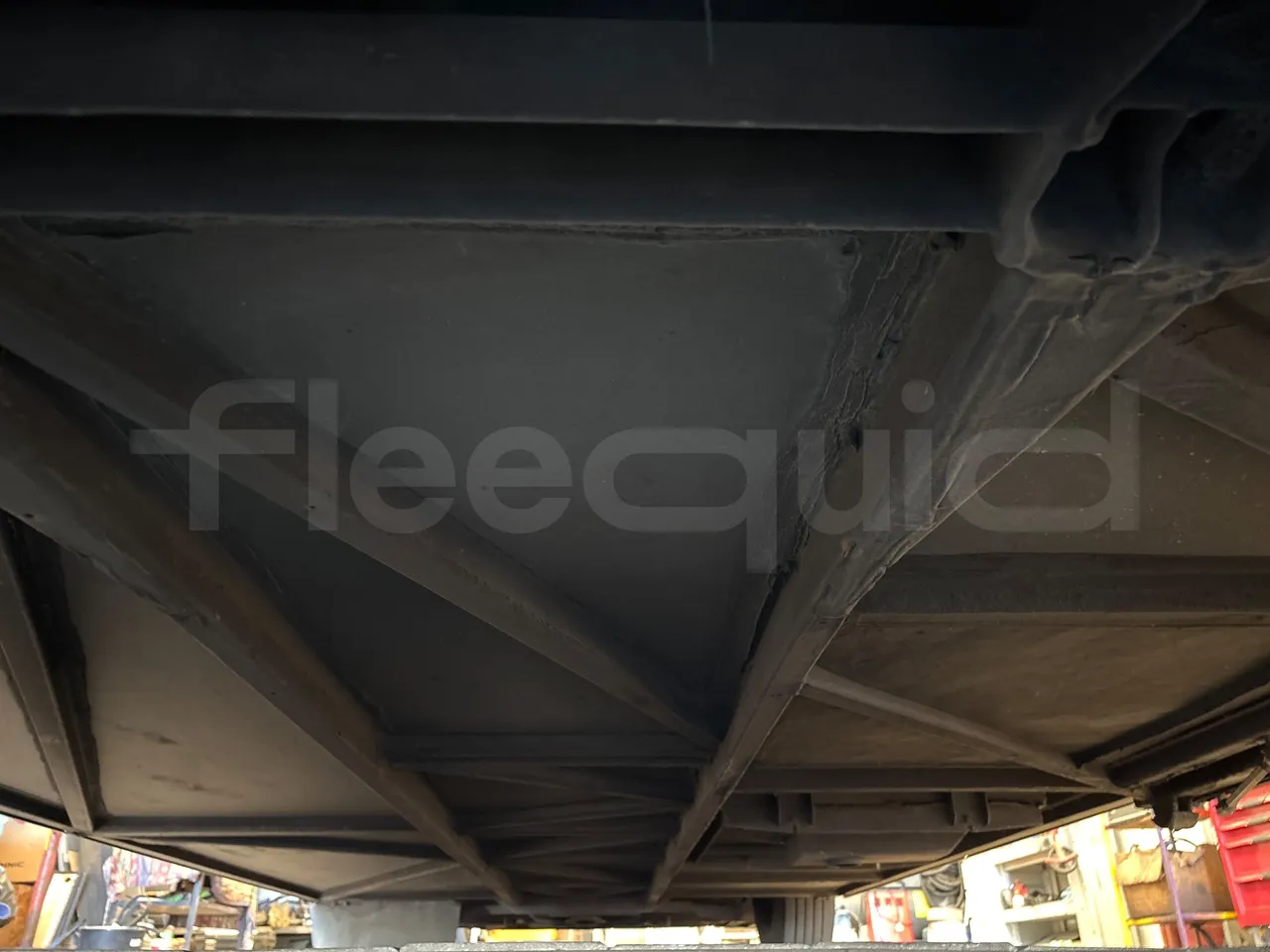 Mercedes-Benz Tourismo 632 02 -EURO5 - 315kw - 12.96 m - central undercarriage photo