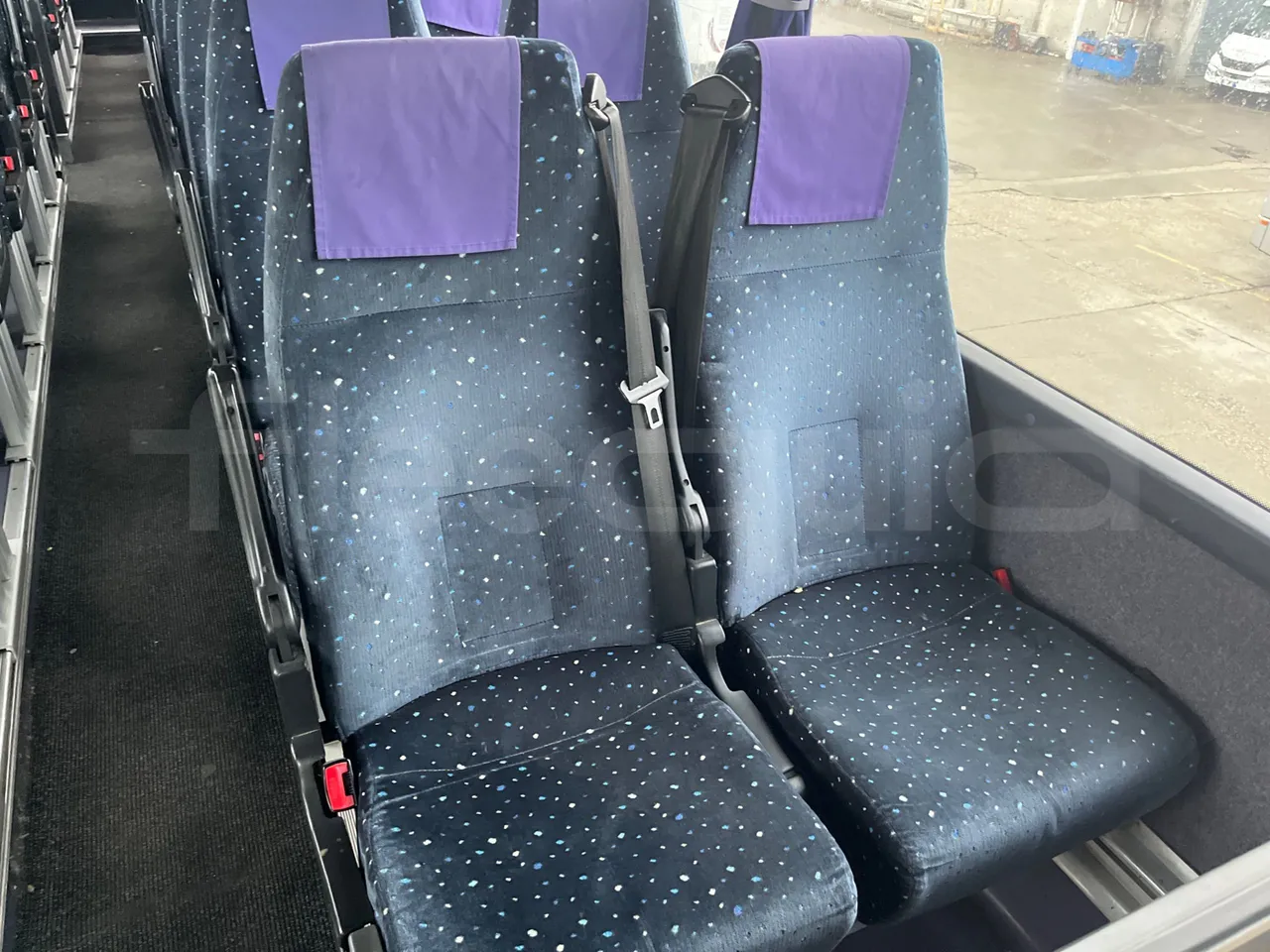Iveco Irisbus France SFR115-362 - Euro3 - 266kW - 11.995mt - single seat detail
