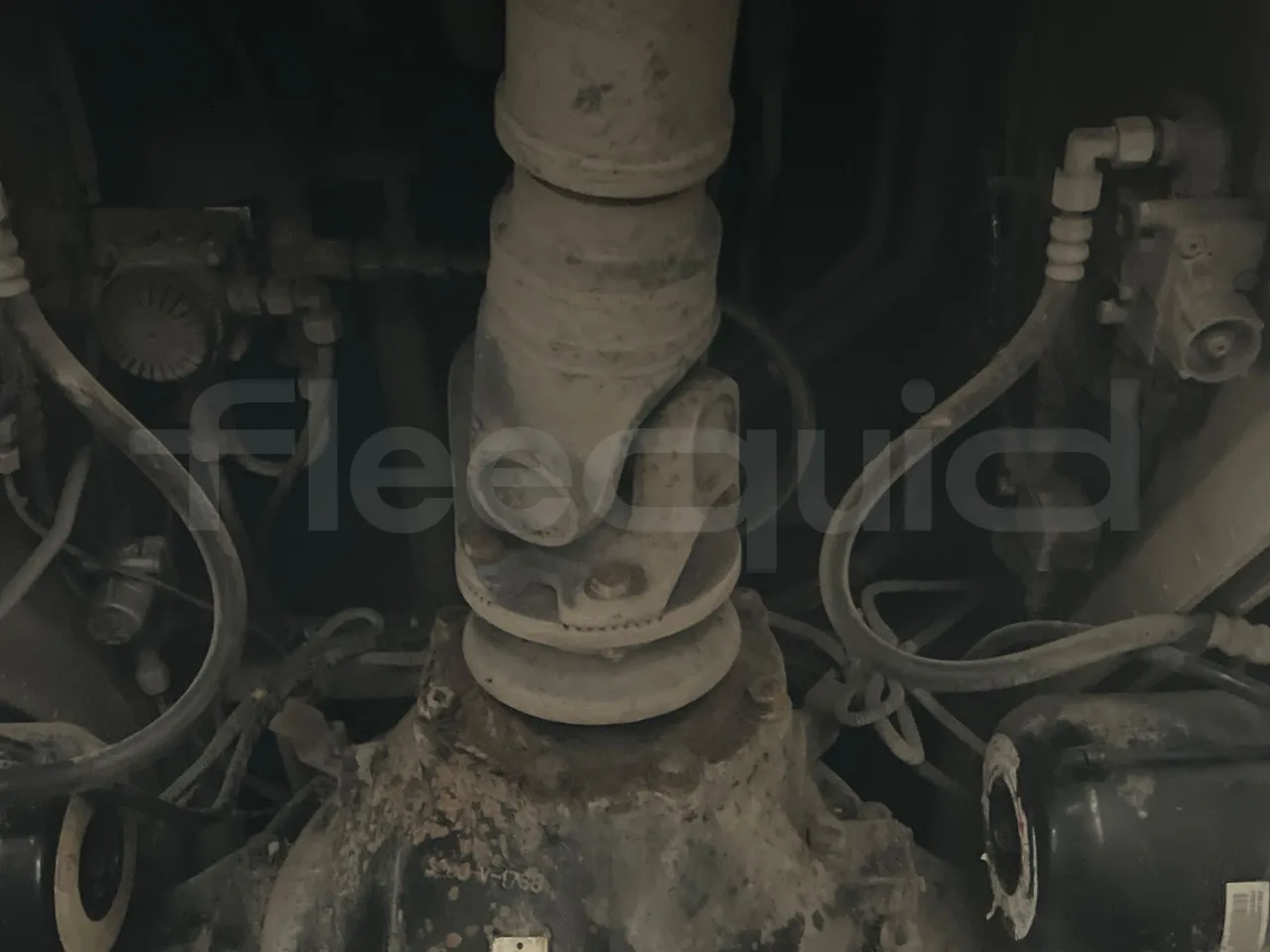 Iveco Irisbus France SFR115-362 - Euro3 - 266kW - 11.995mt - driveshaft photo