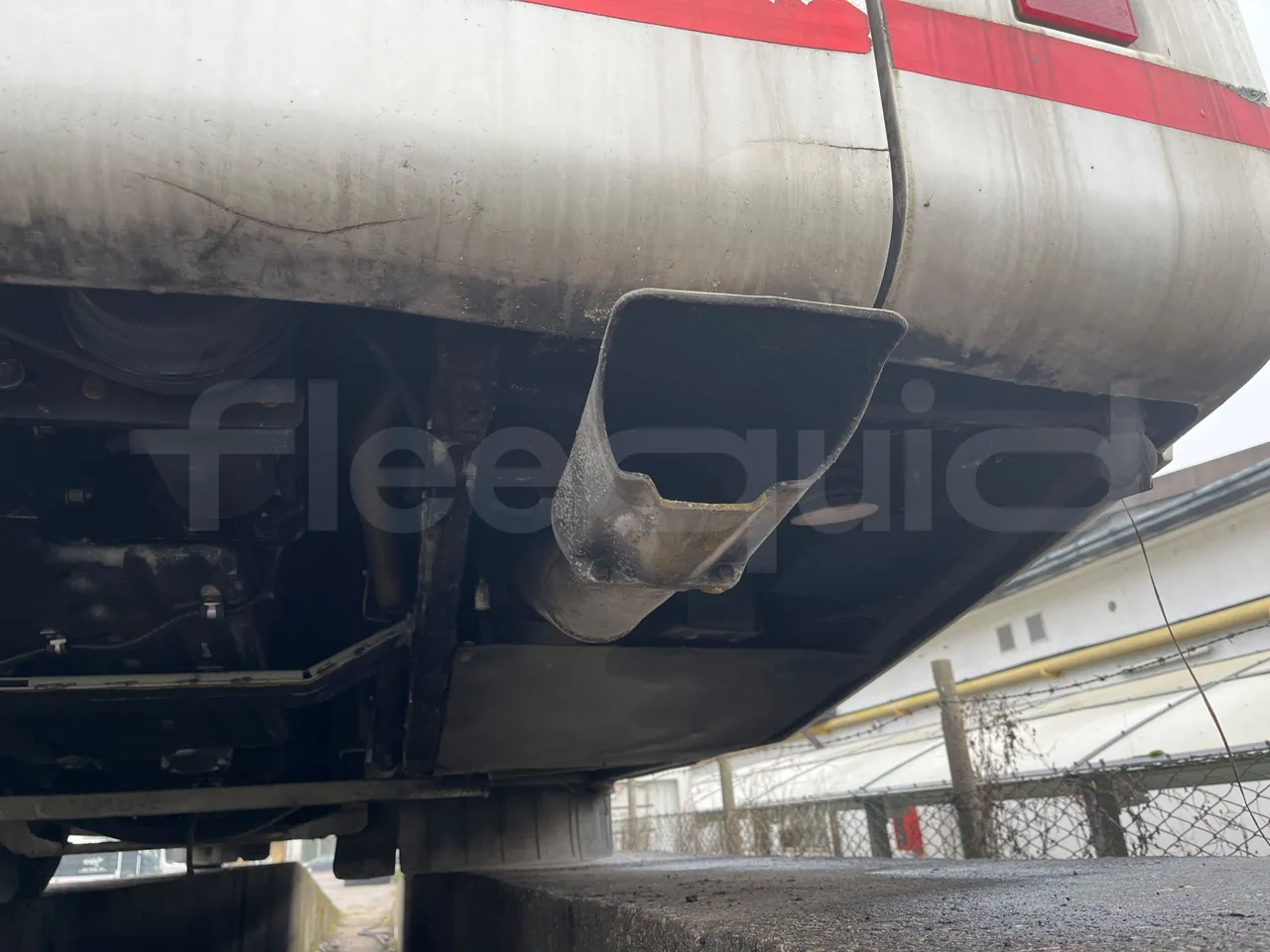 Iveco Irisbus France SFR115-362 - Euro3 - 266kW - 11.995mt - exhaust photo