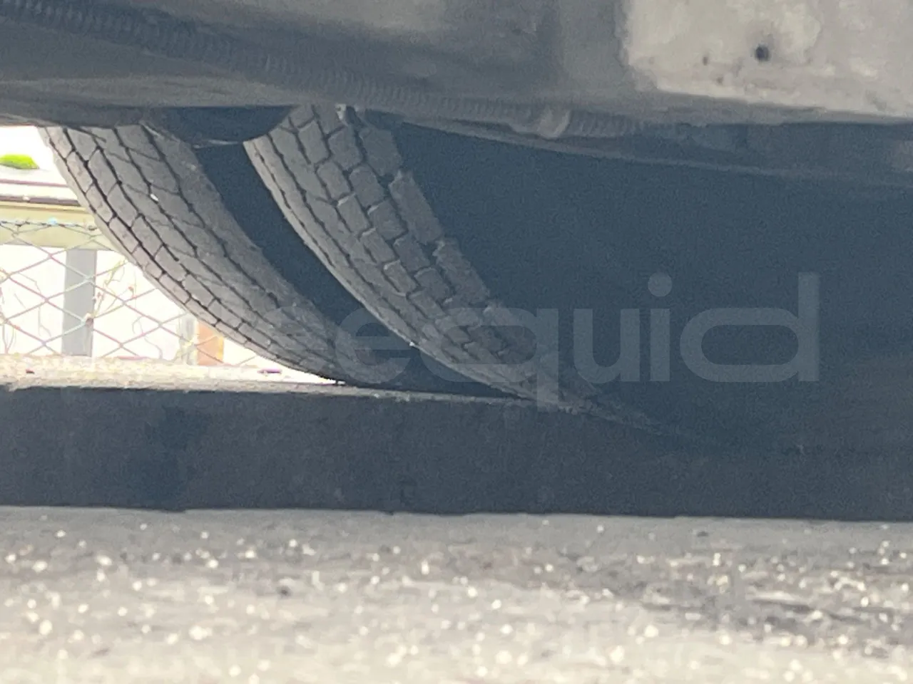 Iveco Irisbus France SFR115-362 - Euro3 - 266kW - 11.995mt - tread condition front tires left