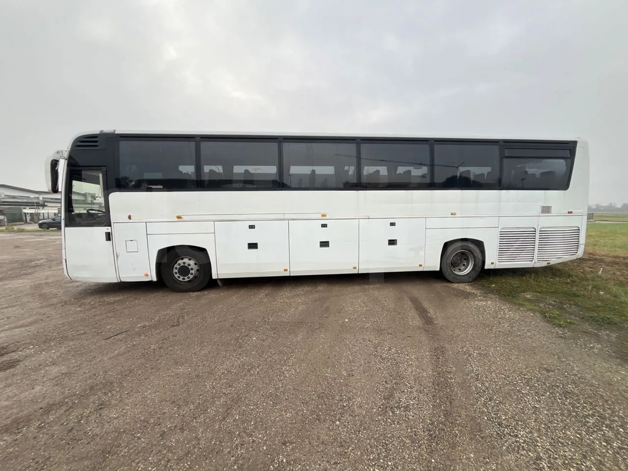 Iveco Irisbus France SFR115-362 - Euro3 - 266kW - 11.995mt - left side photo