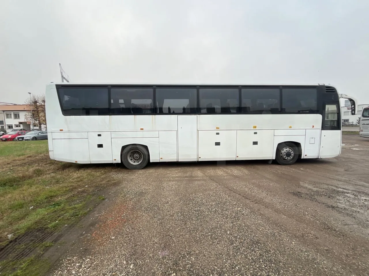 Iveco Irisbus France SFR115-362 - Euro3 - 266kW - 11.995mt - right side doors closed
