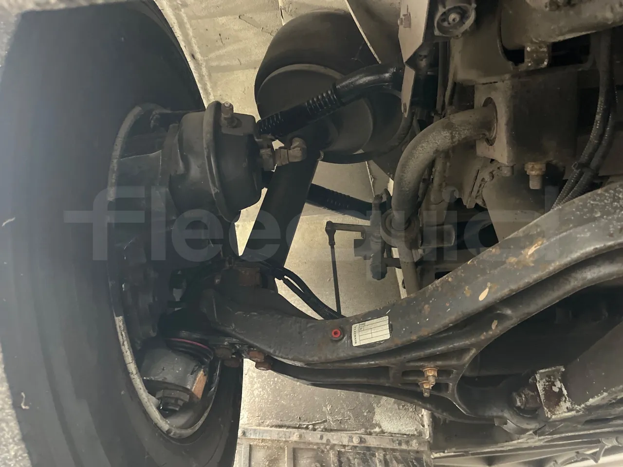 Iveco Irisbus France SFR115-362 - Euro3 - 266kW - 11.995mt - front axle right side