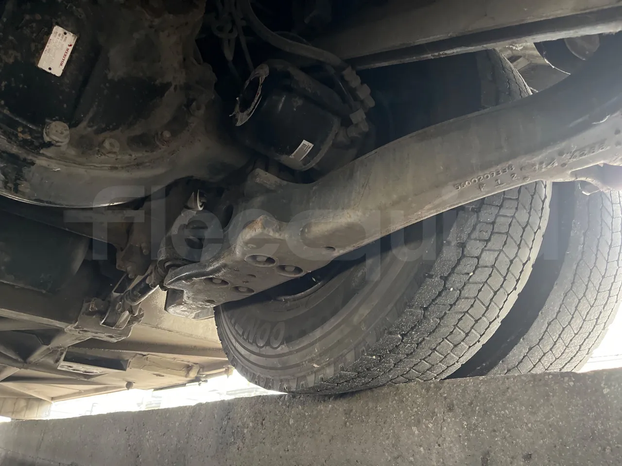 Iveco Irisbus France SFR115-362 - Euro3 - 266kW - 11.995mt - axle 3 left side