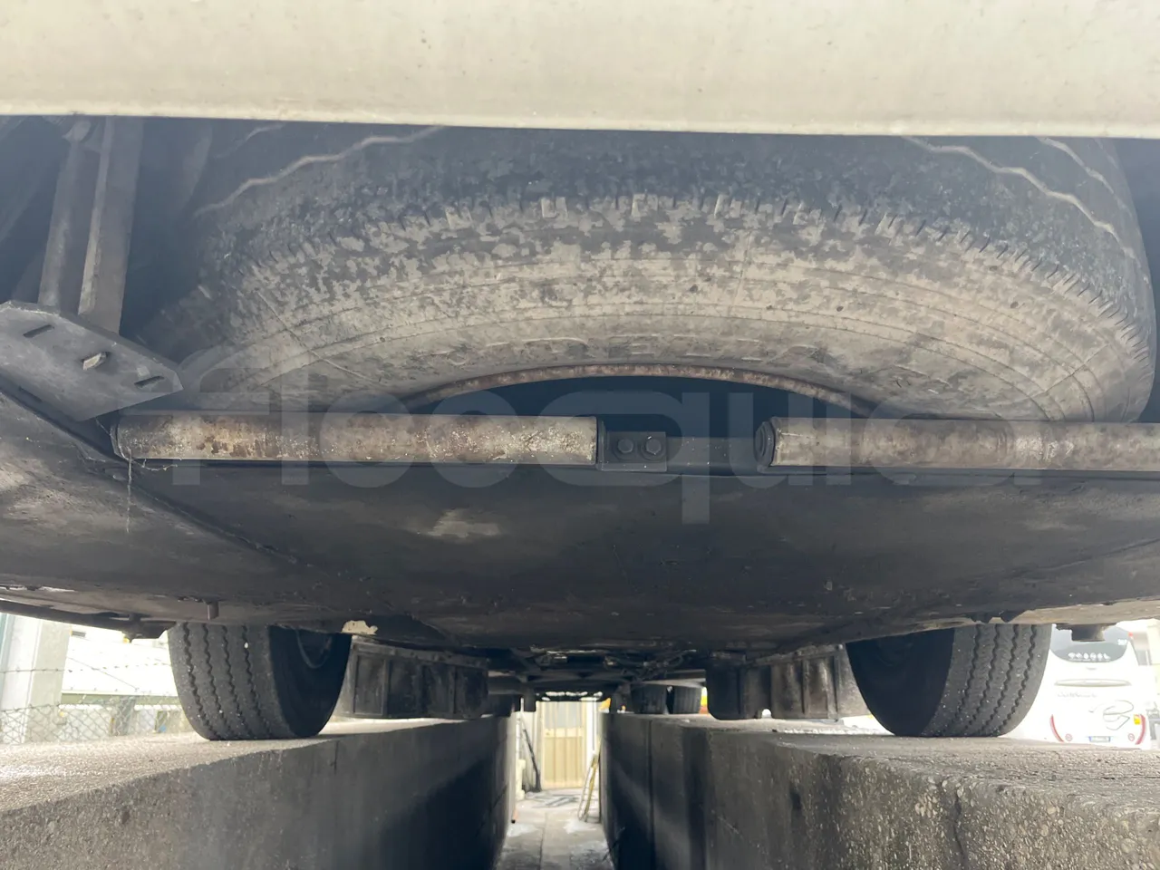 Iveco Irisbus France SFR115-362 - Euro3 - 266kW - 11.995mt - front undercarriage from front