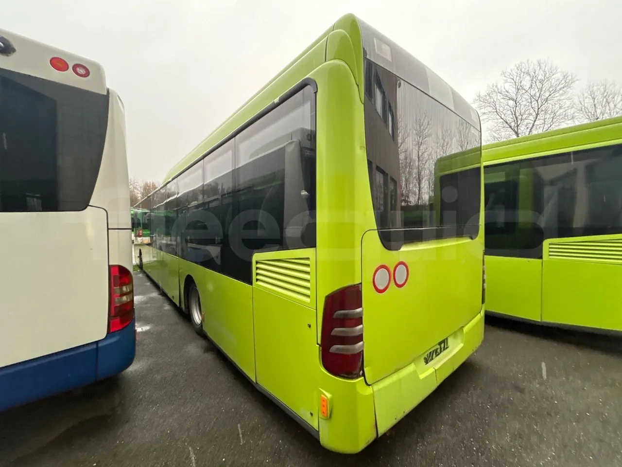 Mercedes-Benz Citaro O 530 LE - Euro5 - 220kW - 13.057mt - 3/4 left rear side