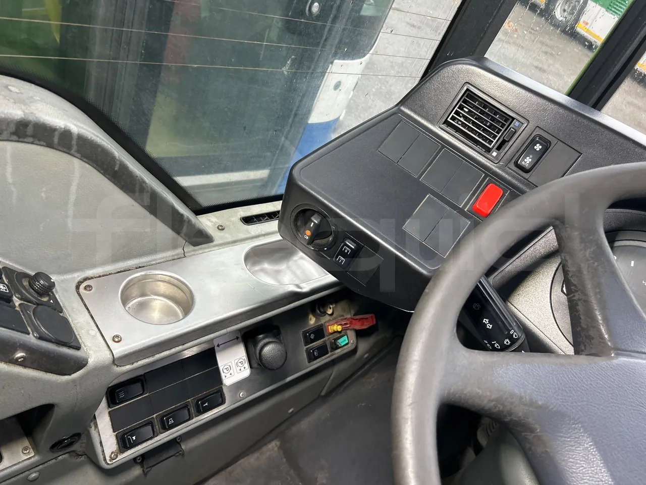 Mercedes-Benz Citaro O 530 LE - Euro5 - 220kW - 13.057mt - onboard devices 1