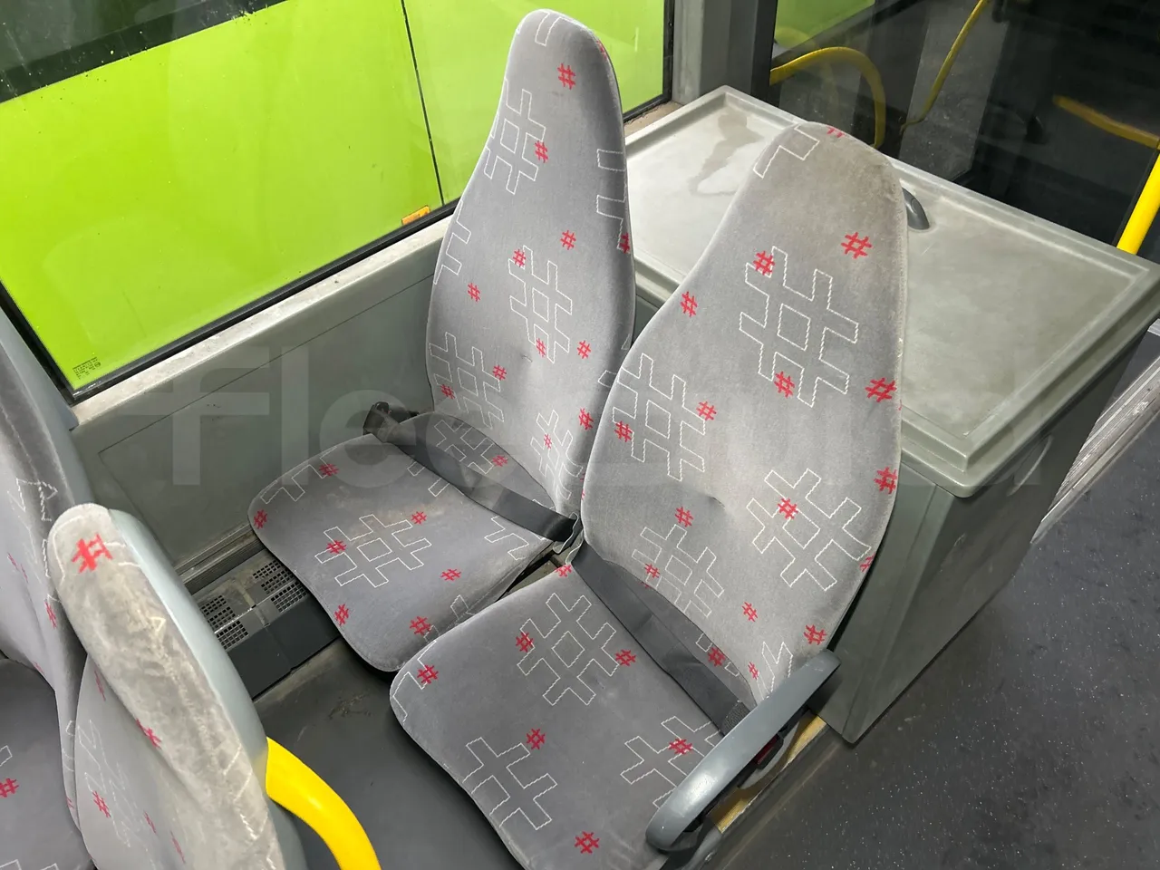 Mercedes-Benz Citaro O 530 LE - Euro5 - 220kW - 13.057mt - mesh detail photo